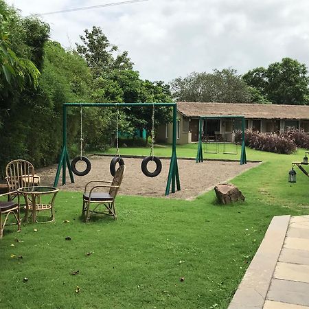 Asiatic Lion Lodge Sasan Gir Exterior photo